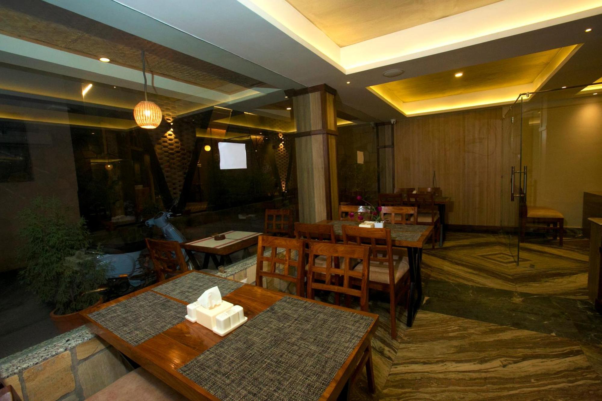 Divya Boutique Inn กาฐมาณฑุ ภายนอก รูปภาพ