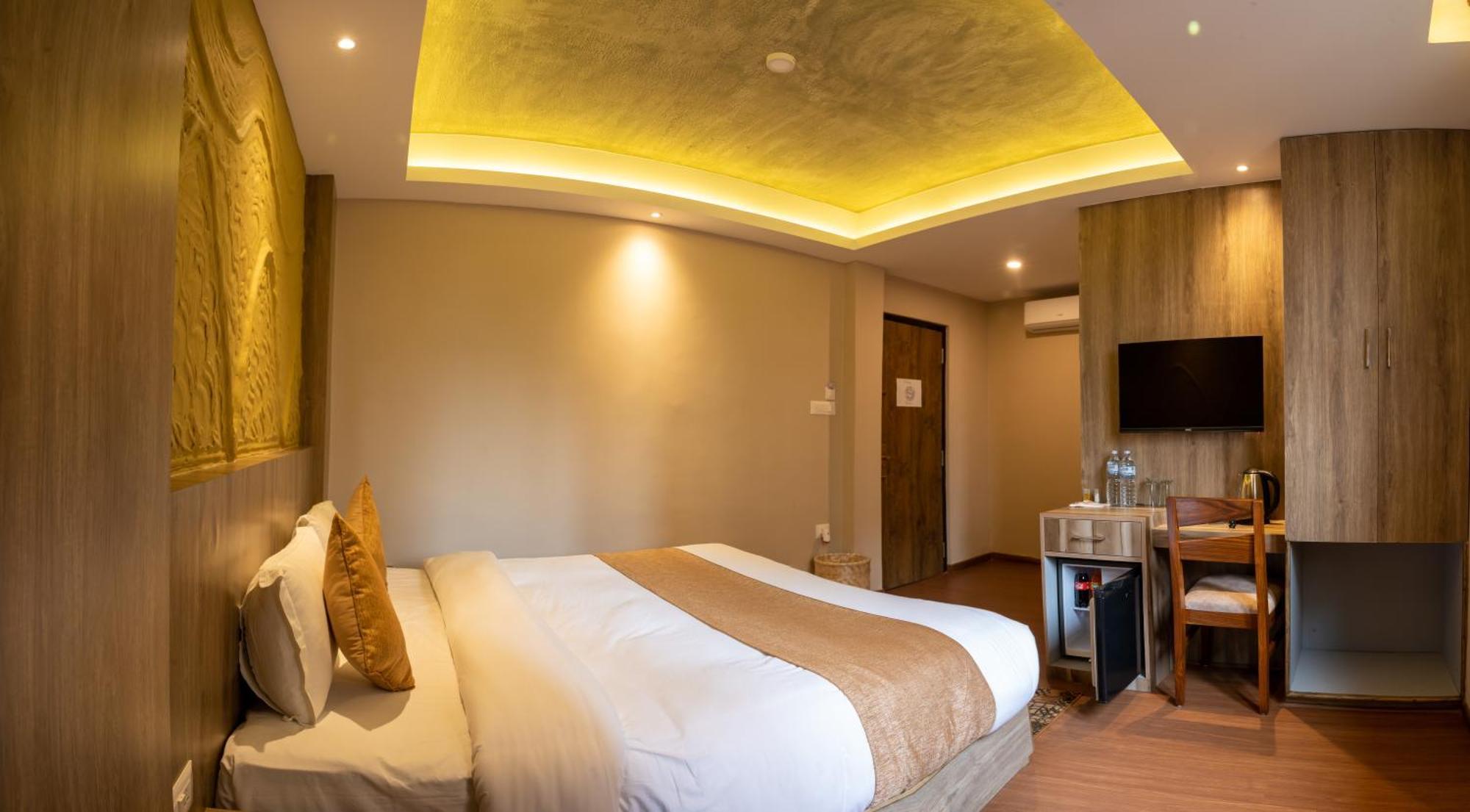 Divya Boutique Inn กาฐมาณฑุ ภายนอก รูปภาพ