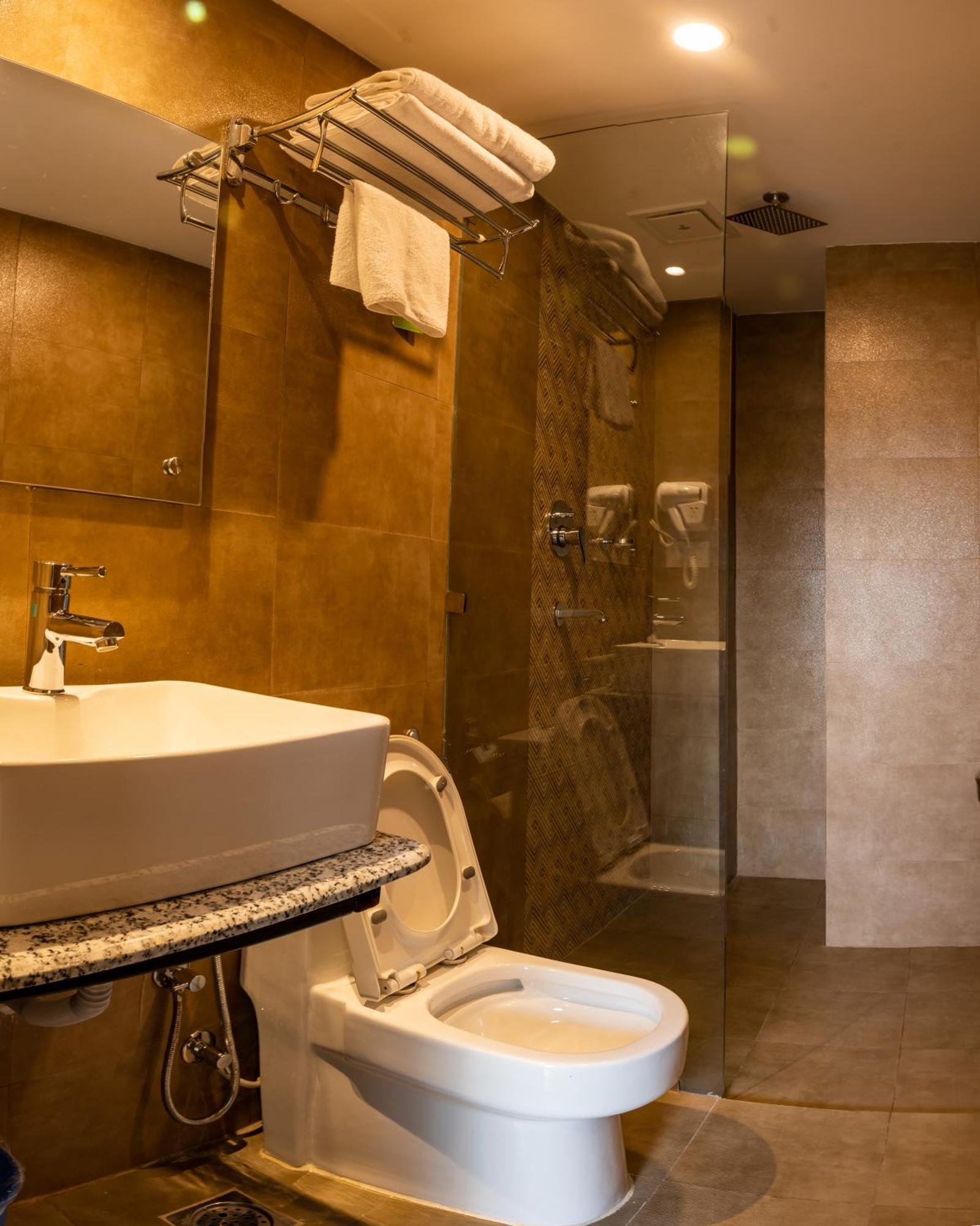 Divya Boutique Inn กาฐมาณฑุ ภายนอก รูปภาพ