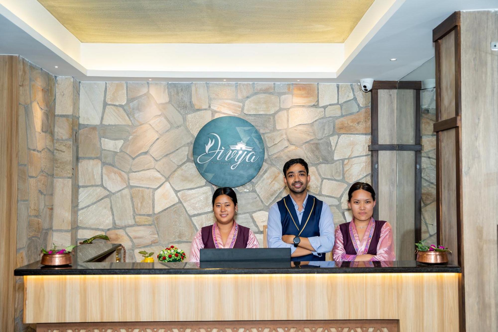 Divya Boutique Inn กาฐมาณฑุ ภายนอก รูปภาพ